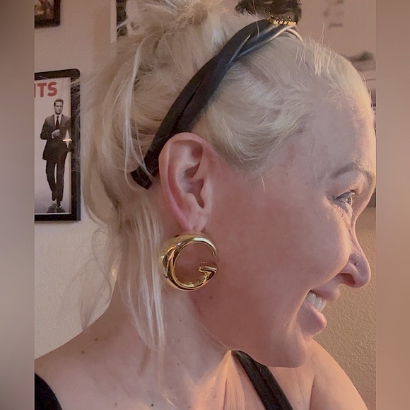 Authentic GUCCI Marmont Earrings - Picture 3 of 12